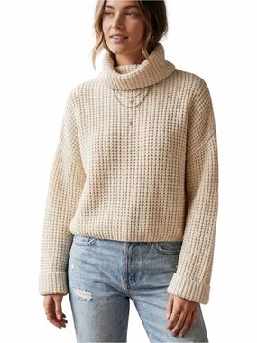 Free People Woman’s Chunky Cream/Oatmeal Knit Turtleneck Size XS (oversized)